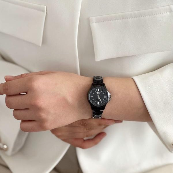 Full Siyah Tekli Saat