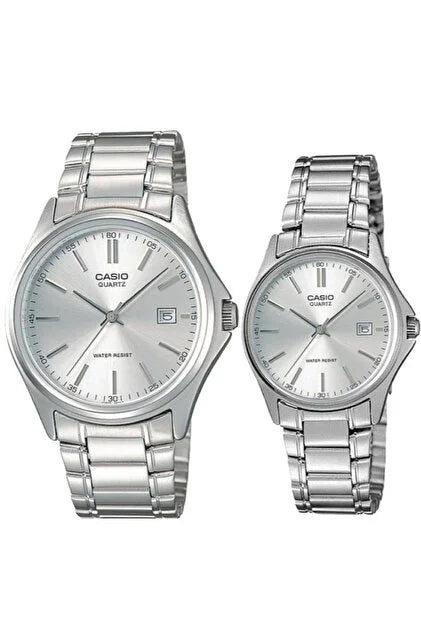 Beyaz Çiftler İçin Saat