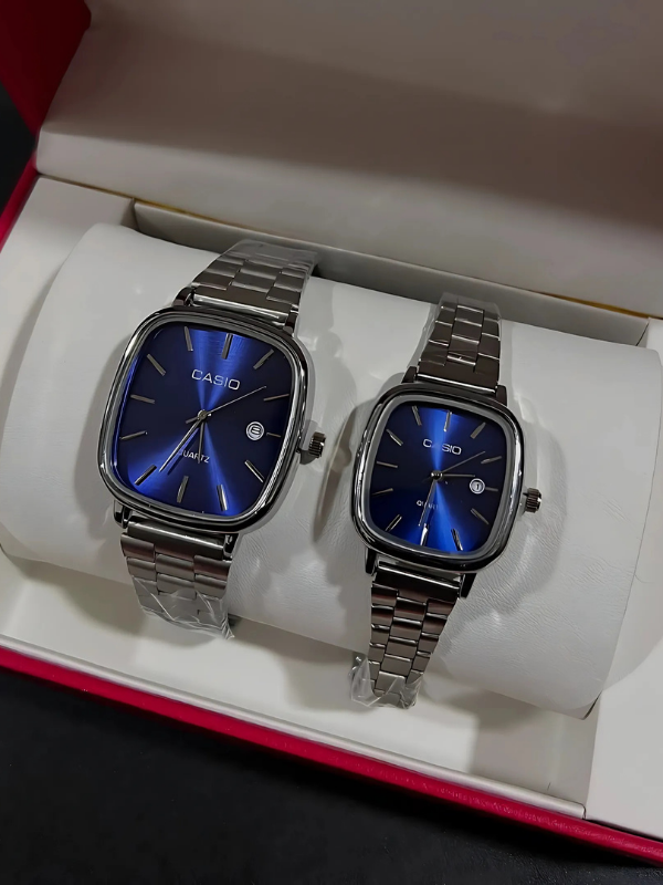 Mavi Çiftler İçin Saat